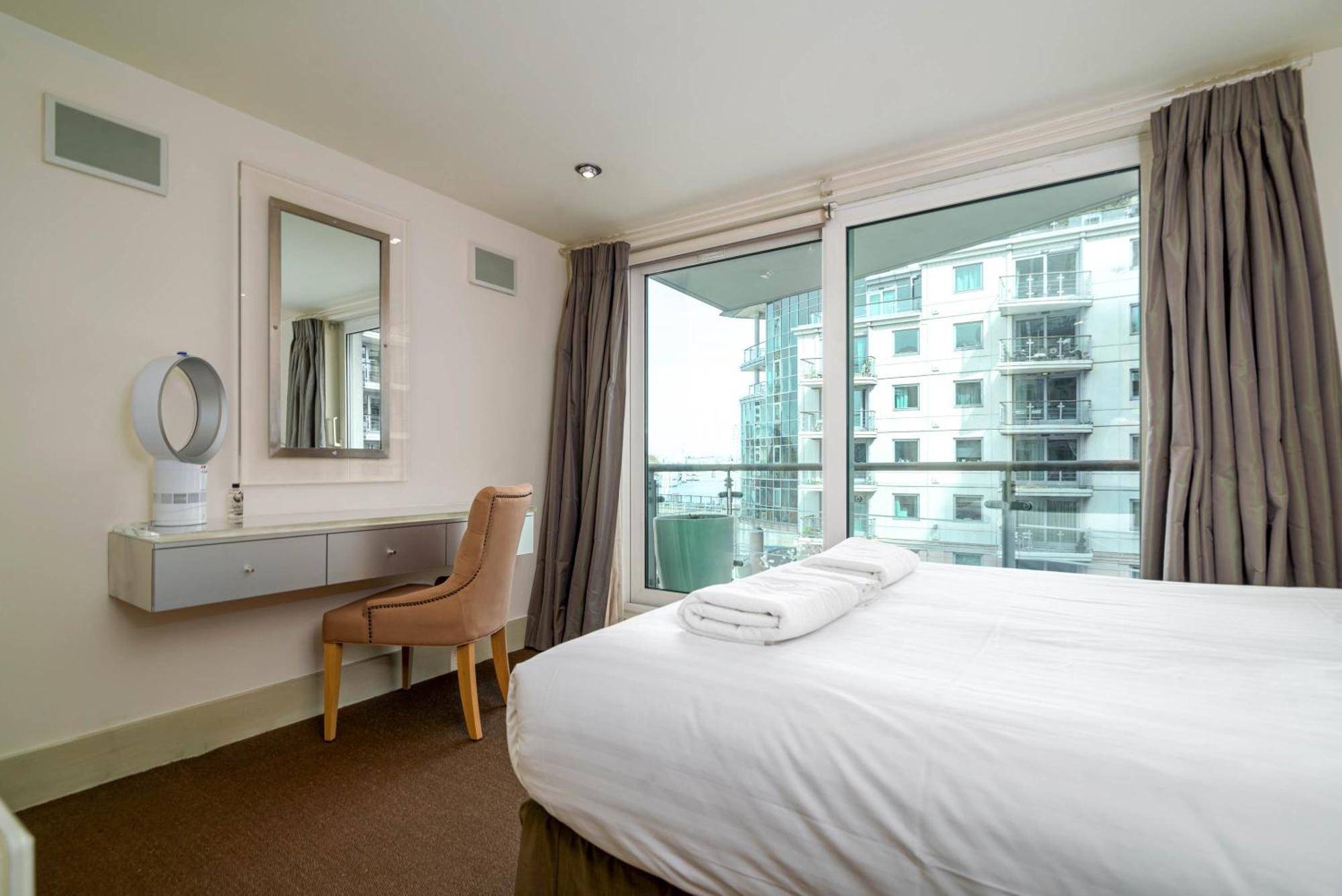 Fabulous 3 Bed Apartment In Vauxhall London Bagian luar foto