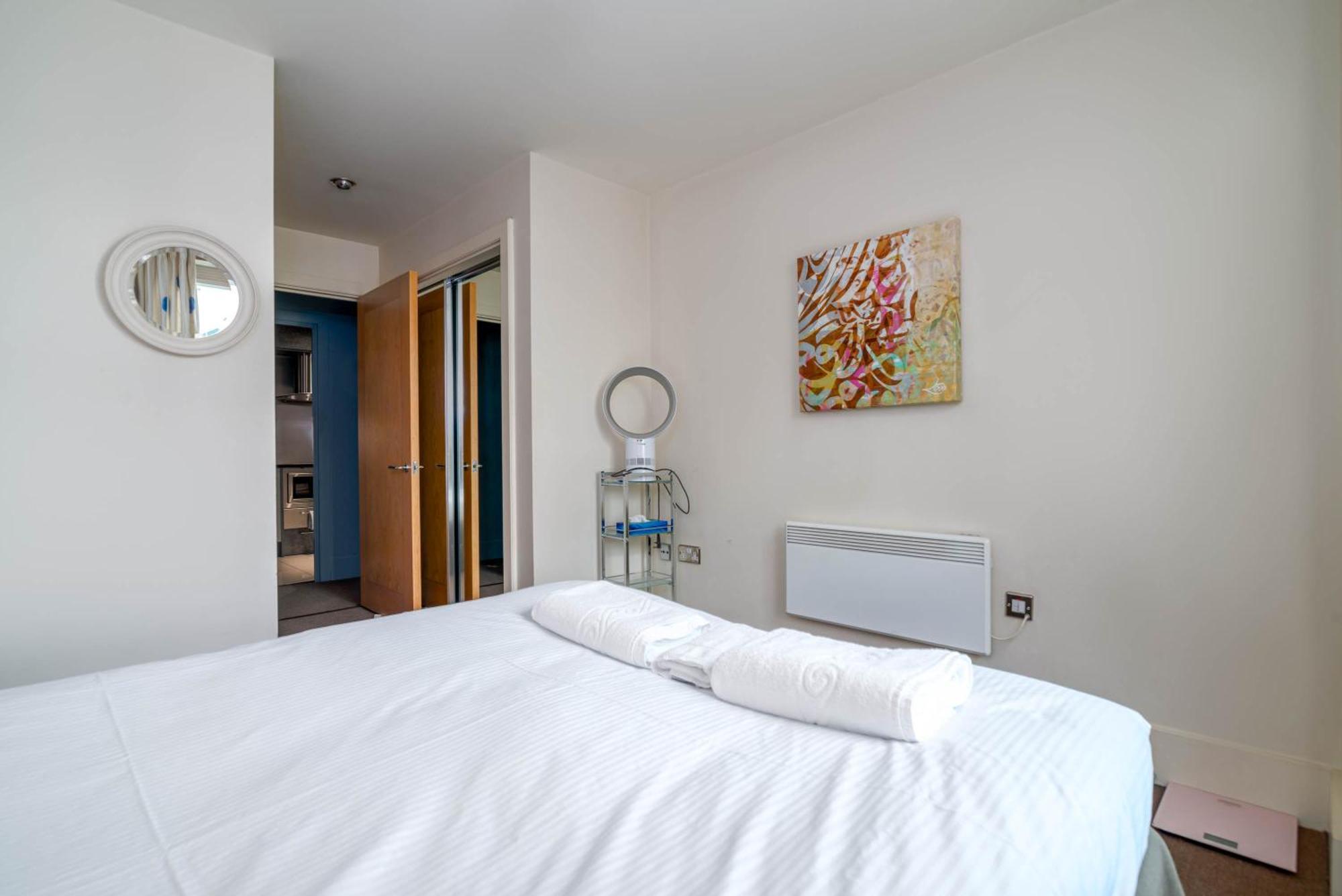 Fabulous 3 Bed Apartment In Vauxhall London Bagian luar foto