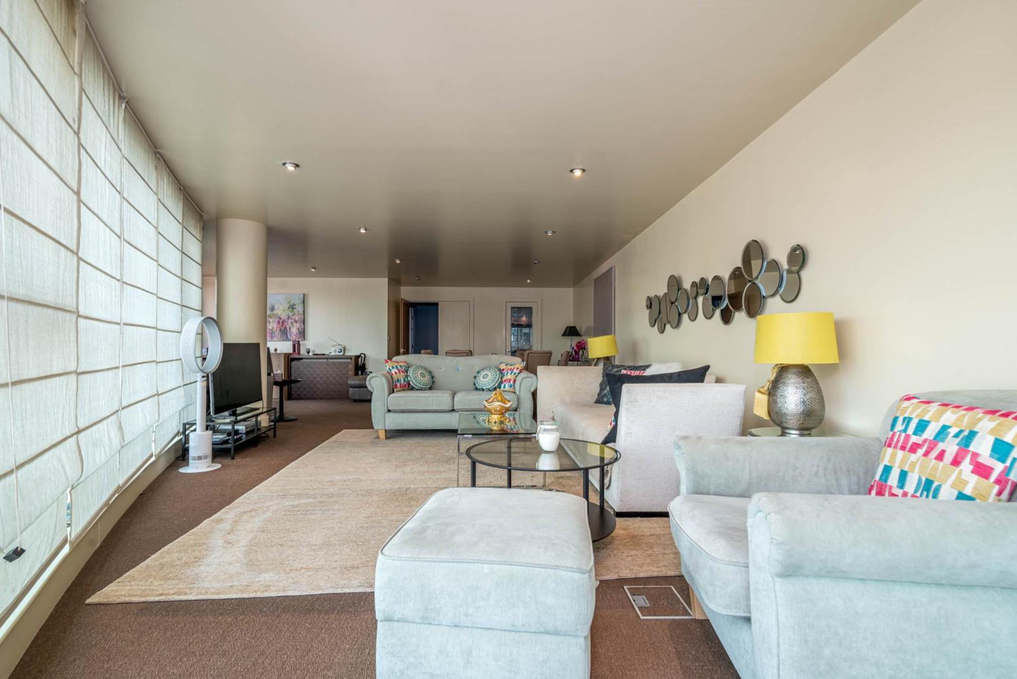 Fabulous 3 Bed Apartment In Vauxhall London Bagian luar foto
