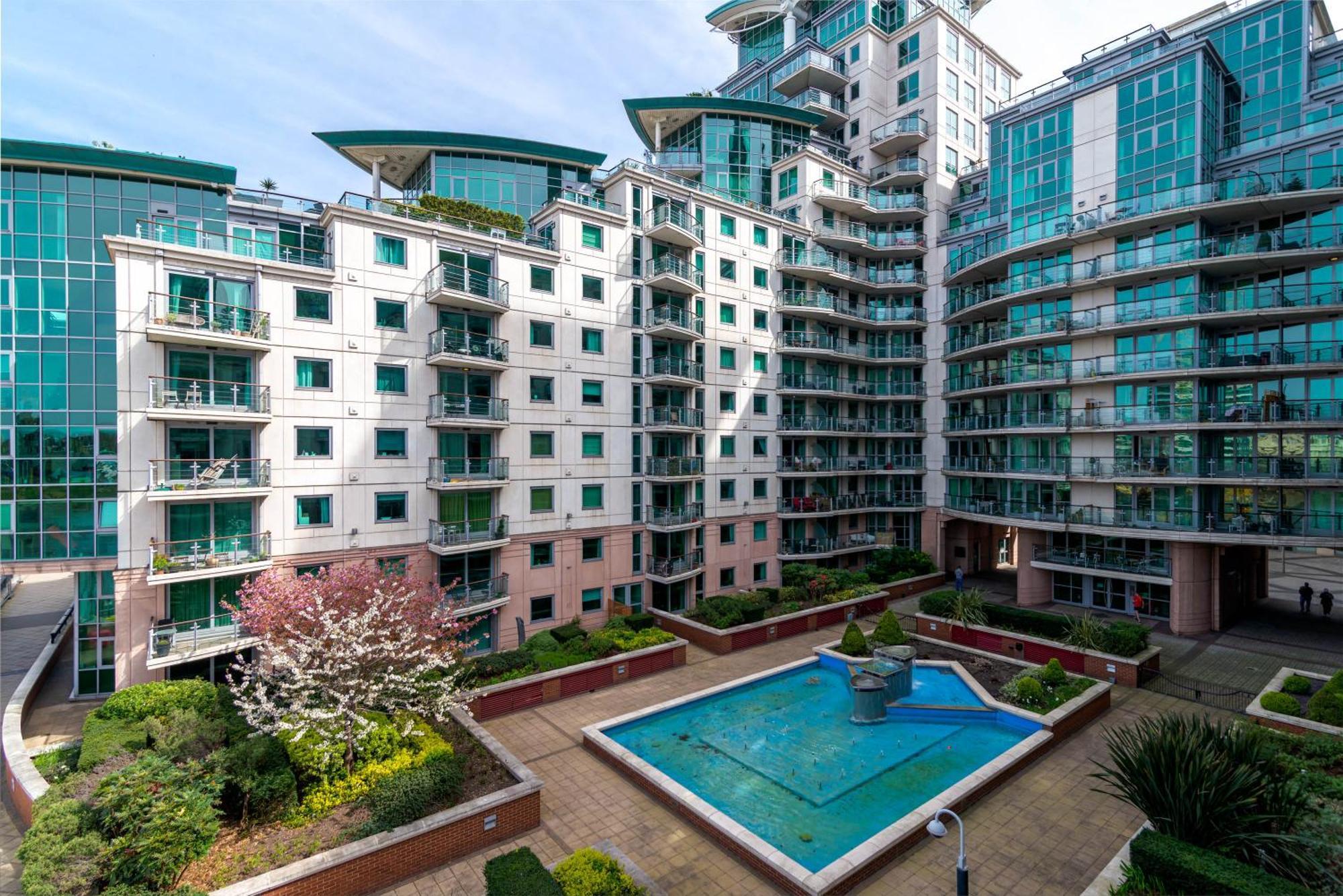 Fabulous 3 Bed Apartment In Vauxhall London Bagian luar foto